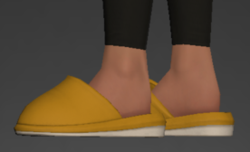 Plain Pajama Slippers side.png