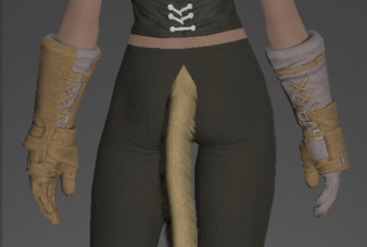 Felt Bracers rear.png