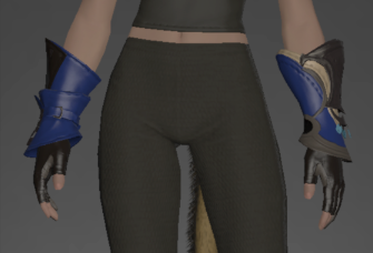 Serpentskin Bracers of Scouting front.png