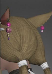 Platinum Earrings of Aiming.png