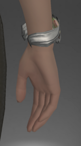 Woad Skydruid's Bangle rear.png