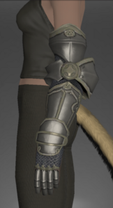 Steel Gauntlets side.png