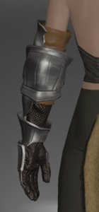 Xenobian Gauntlets rear.png